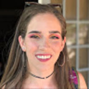 Meet your Posher, Daphne